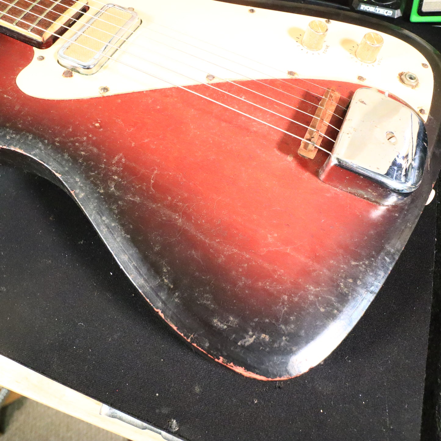 1960s Kay Vanguard Single Pickup Redburst Electric Guitar K331 II