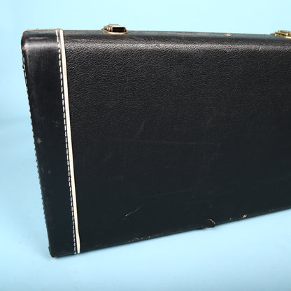 Original Vintage Kramer Hard Case Made In Canada