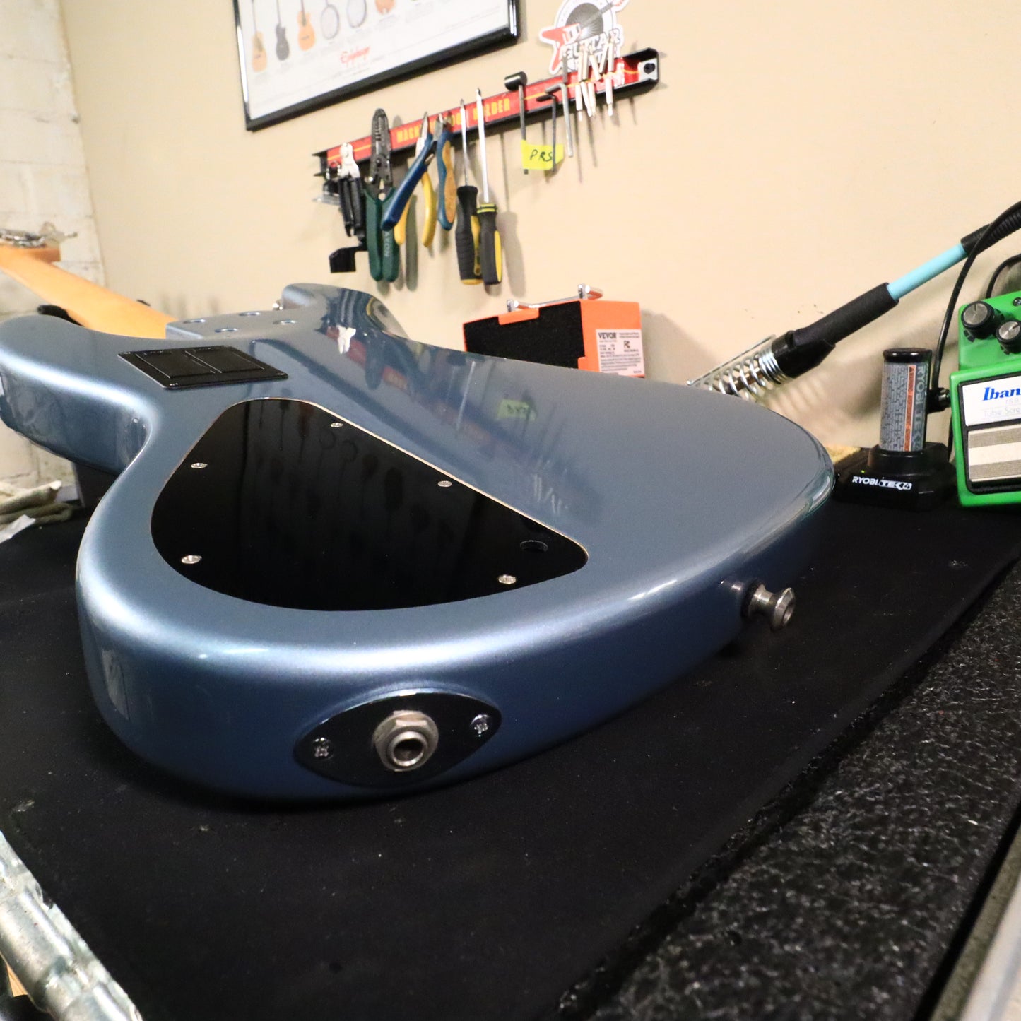 Mike Lull M5V Jazz Electric Bass 5 String Lake Placid Blue