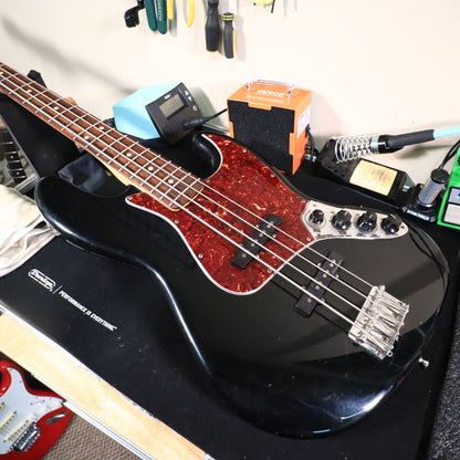 2011 Fender Jazz Bass Deluxe Active Rosewood MIM Guitar