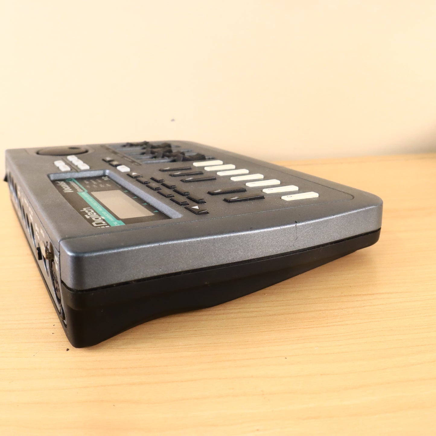 DigiTech Vocalist Workstation EX Harmony Processor