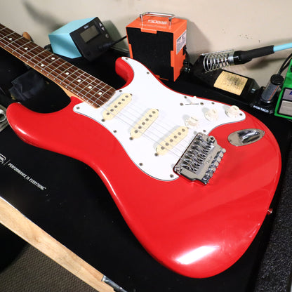 1987 MIJ Squier Ferrari Red Contemporary Stratocaster System 1 Electric Guitar