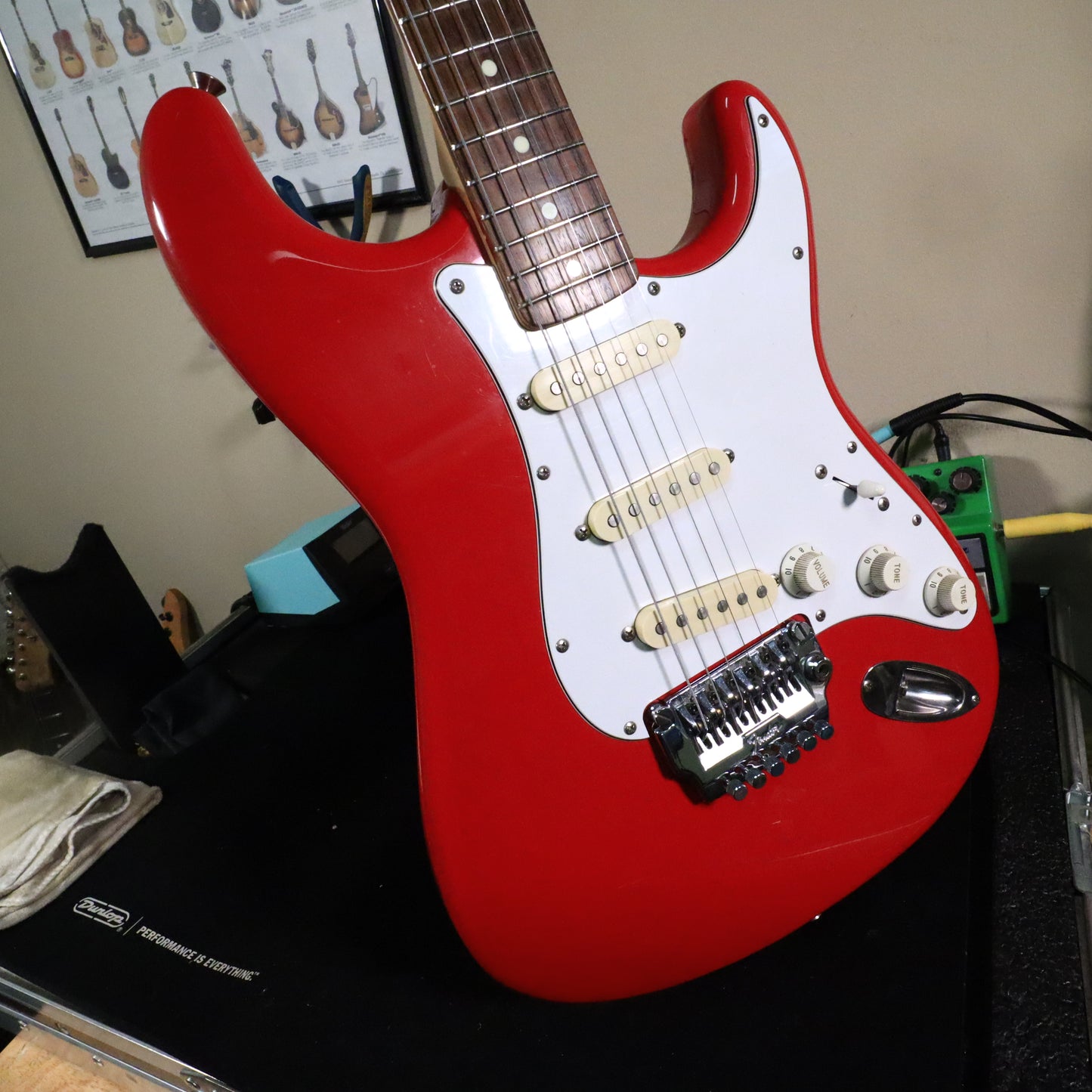 1987 MIJ Squier Ferrari Red Contemporary Stratocaster System 1 Electric Guitar