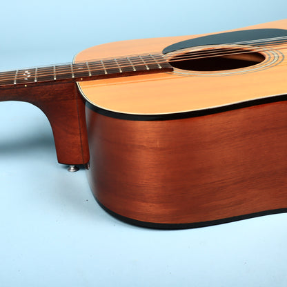 Guitarra acústica vintage Alvarez 5220 de los 90