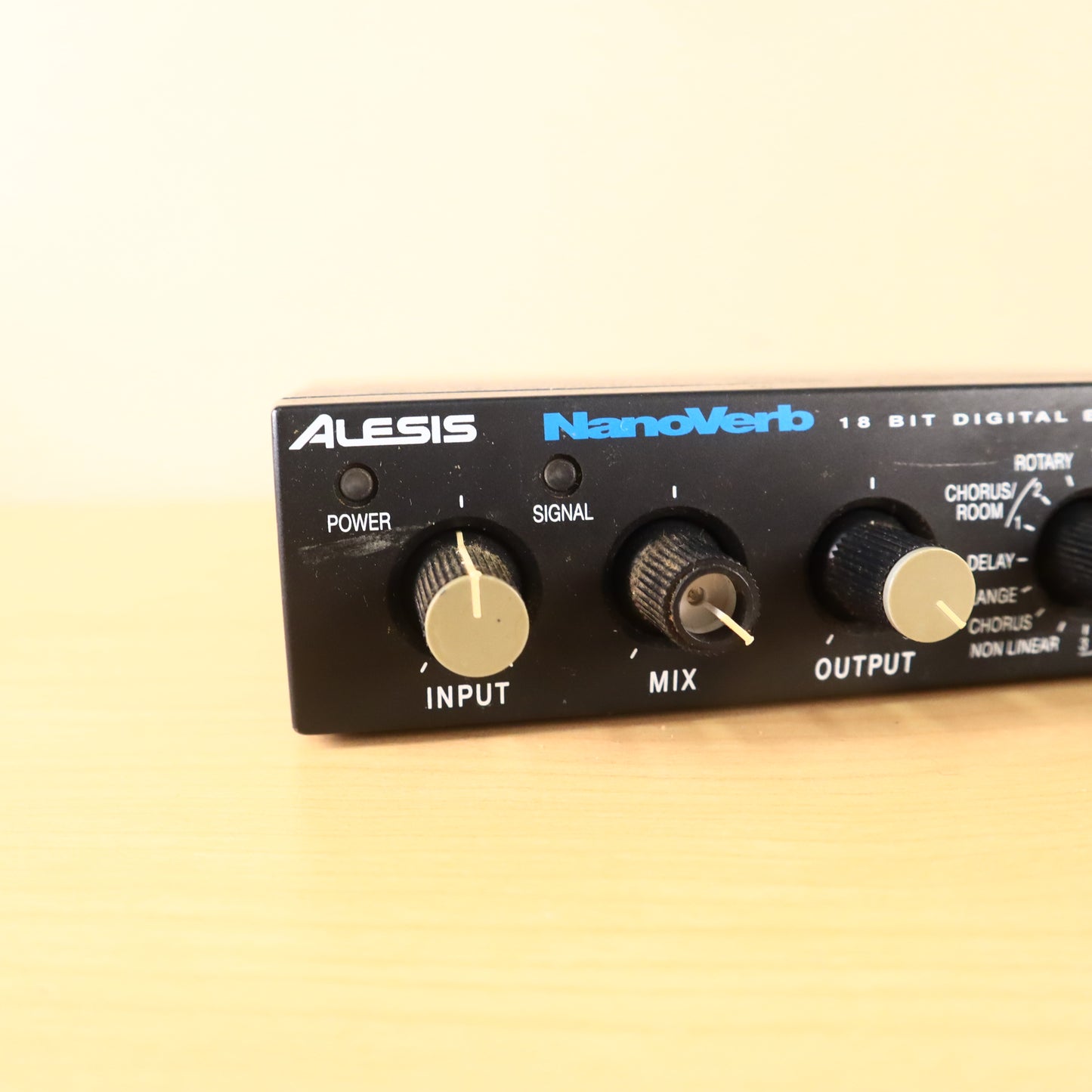 Alesis NanoVerb 18-Bit Digital Effects Processor