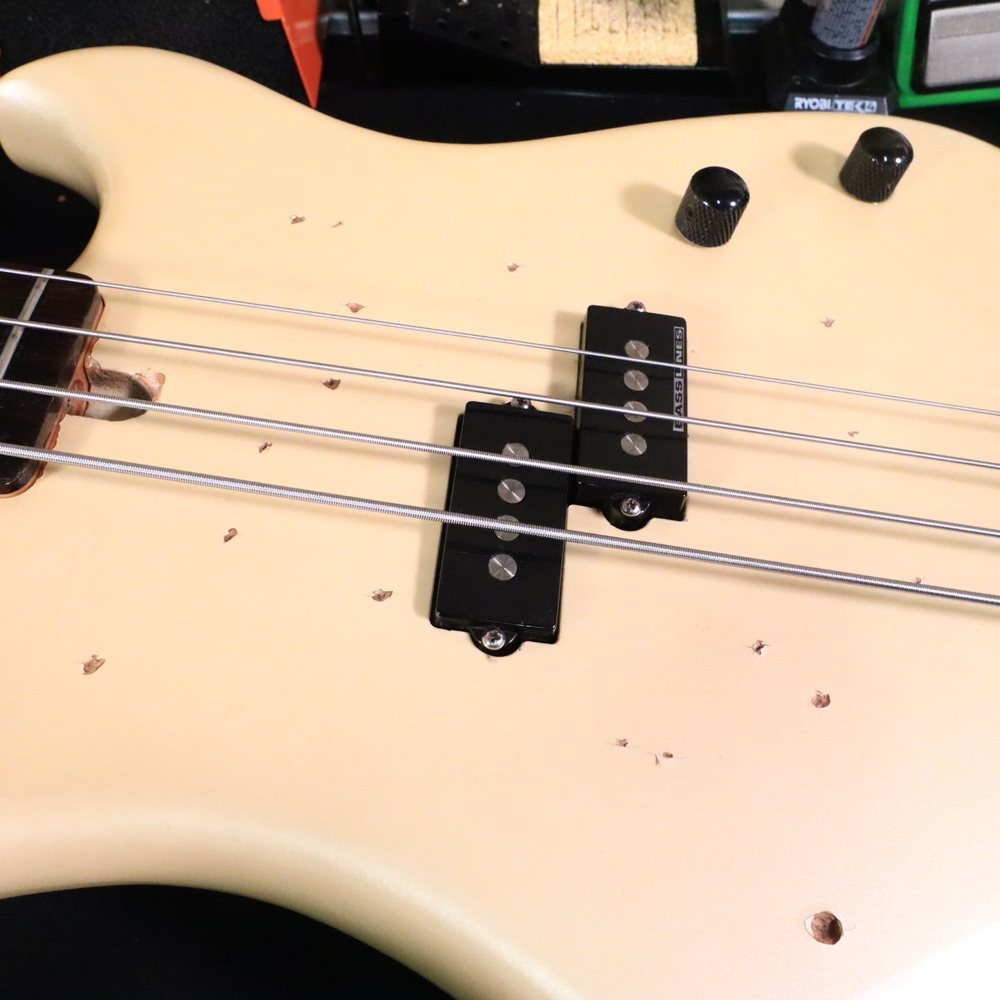 1984 Electra Westone Phoenix Bass Guitar - White Quarter Pounder