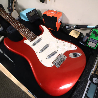 2013 Squier Vintage Modified Surf Stratocaster Metallic Red