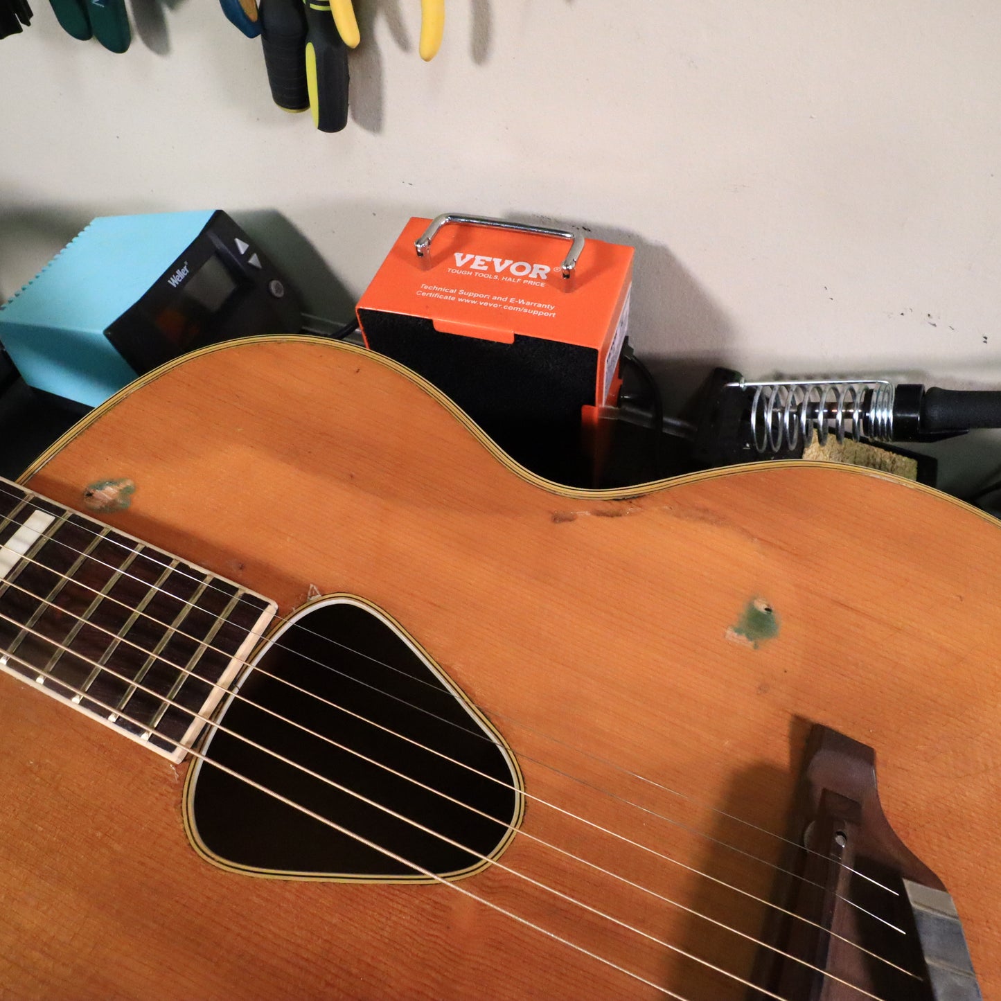 Gretsch Syncromatic Model 6021 Town & Country Flat Top Acoustic Guitar (1956)