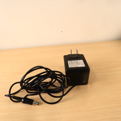 Boss ACA-120G 9v 250mA Guitar Effect Pedal Original OEM Power Supply ACA Adapter