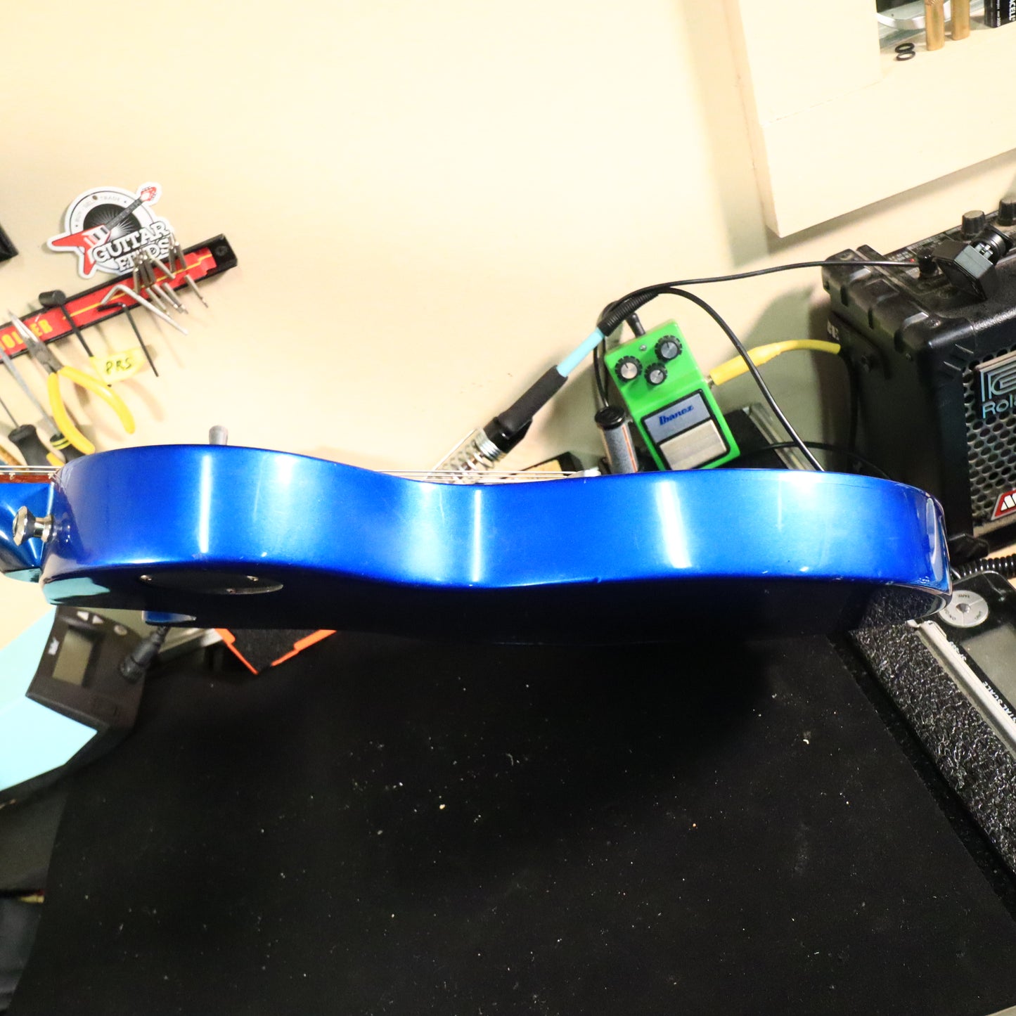 2004 Studio Limited Platinum Sapphire Blue Electric Guitar *Headstock Repair*