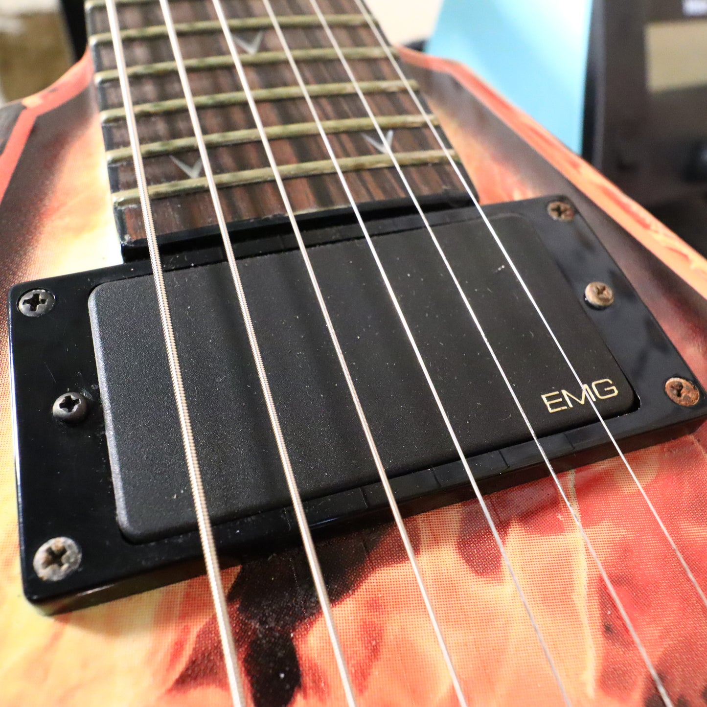 2007 Dean Dimebag Razorback V255 Explosion Guitar