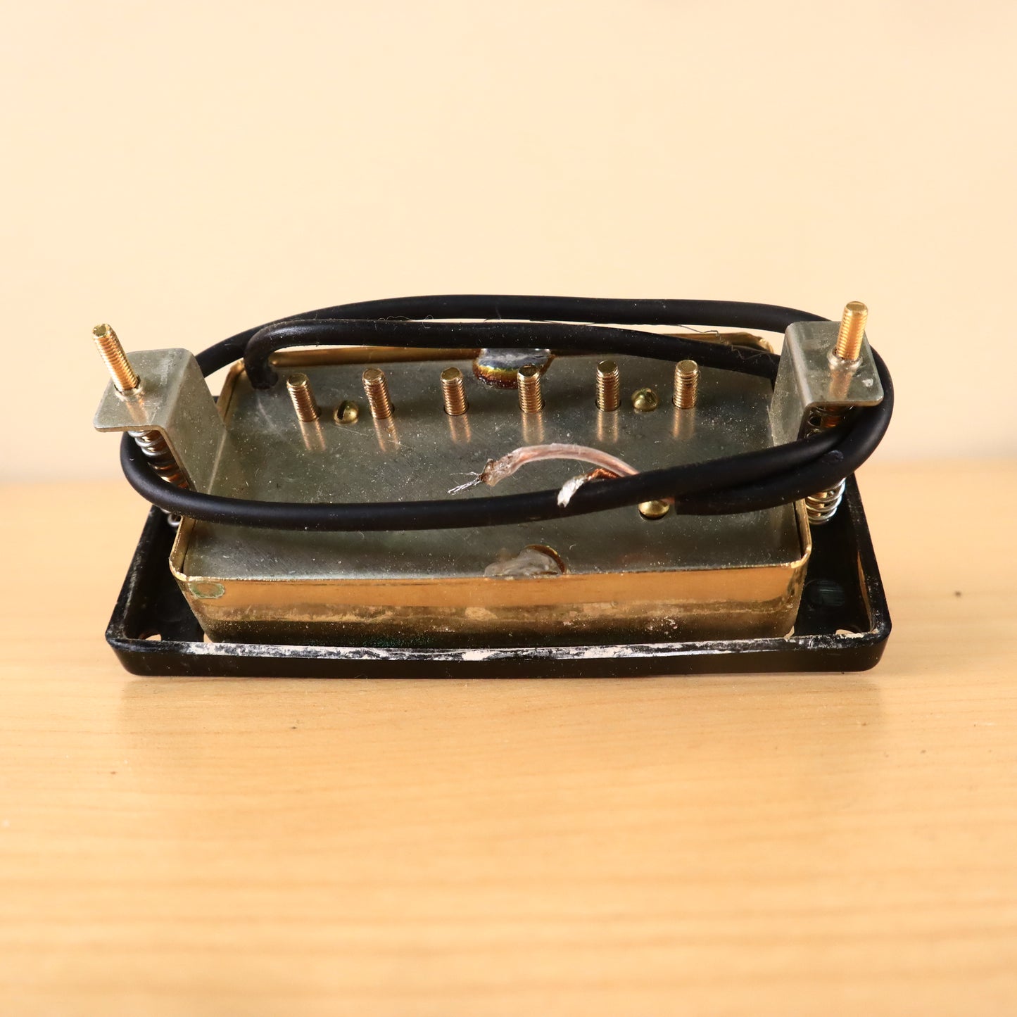 Vintage 1970s MIJ Gotoh Humbucker Gold Patina Pickup 8.05ohms