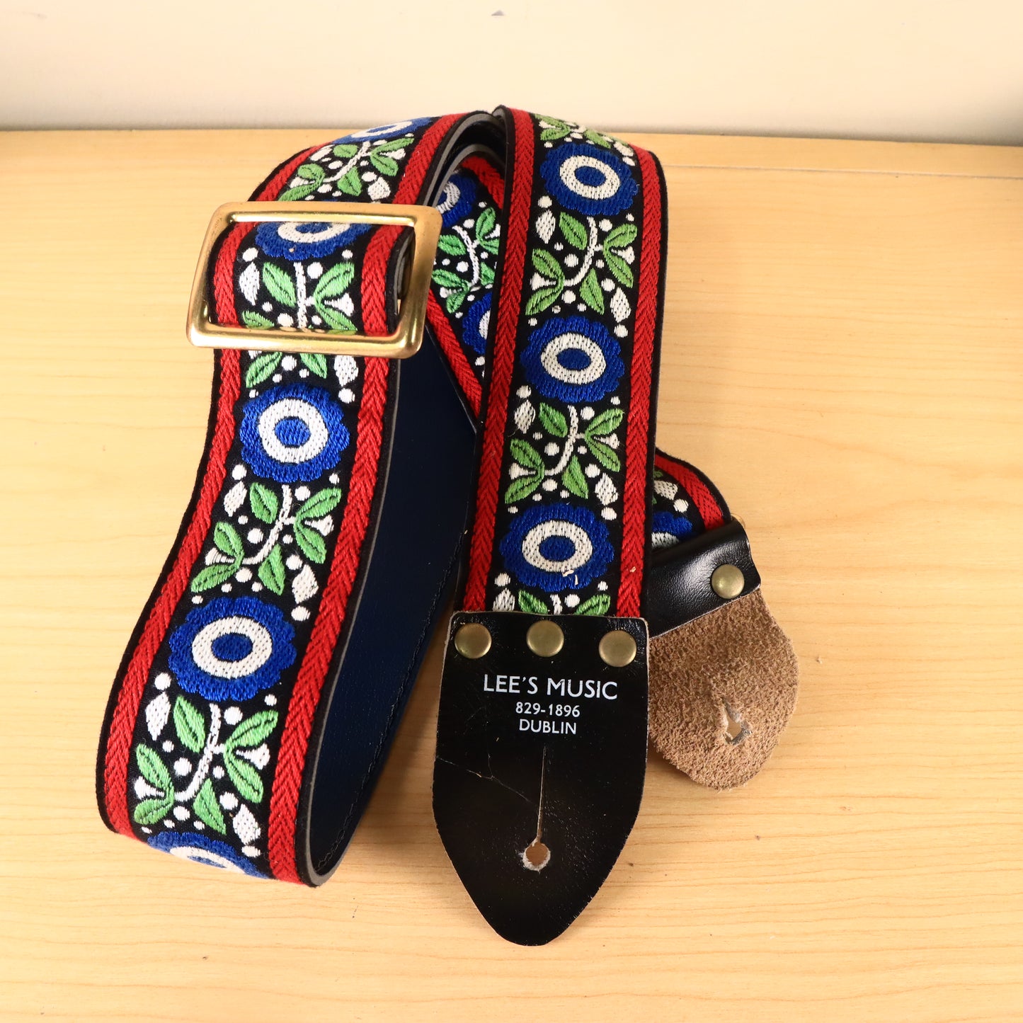 Vintage 1960s Dublin, Ca Lee's Music Guitar Strap Woven Hippie Fabric Strap
