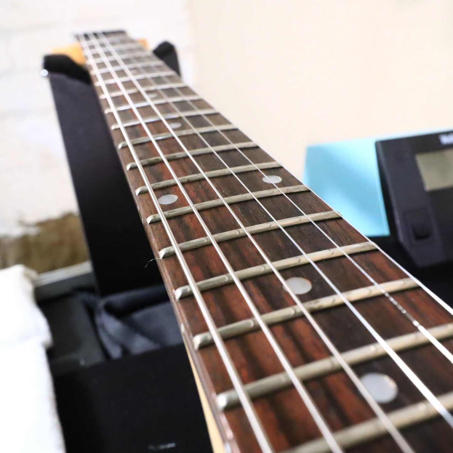 Schecter Omen-6 Electric Guitar Gloss Black