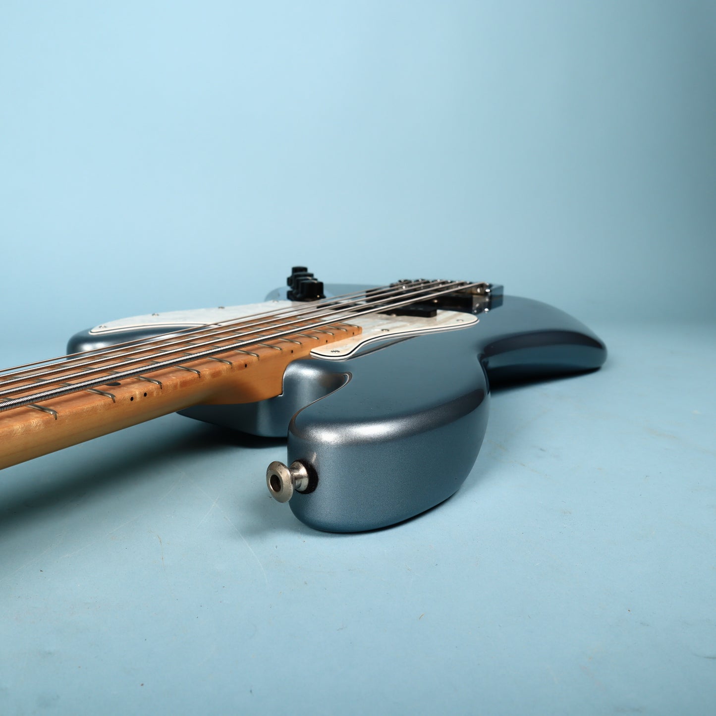 Mike Lull M5V Jazz Electric Bass 5 String Lake Placid Blue