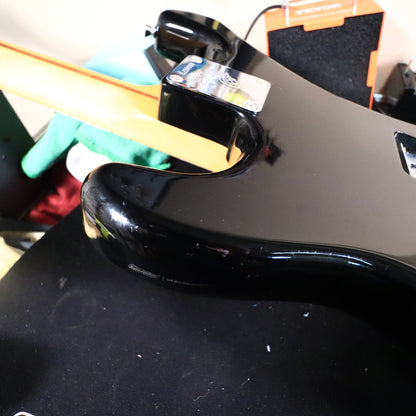 2018 Fender Eric Johnson Maple Neck Stratocaster Black Guitar