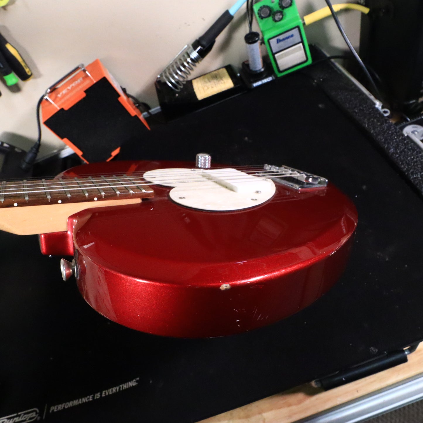Daisy Rock Heartbreaker Short Scale Red Heart Electric Guitar