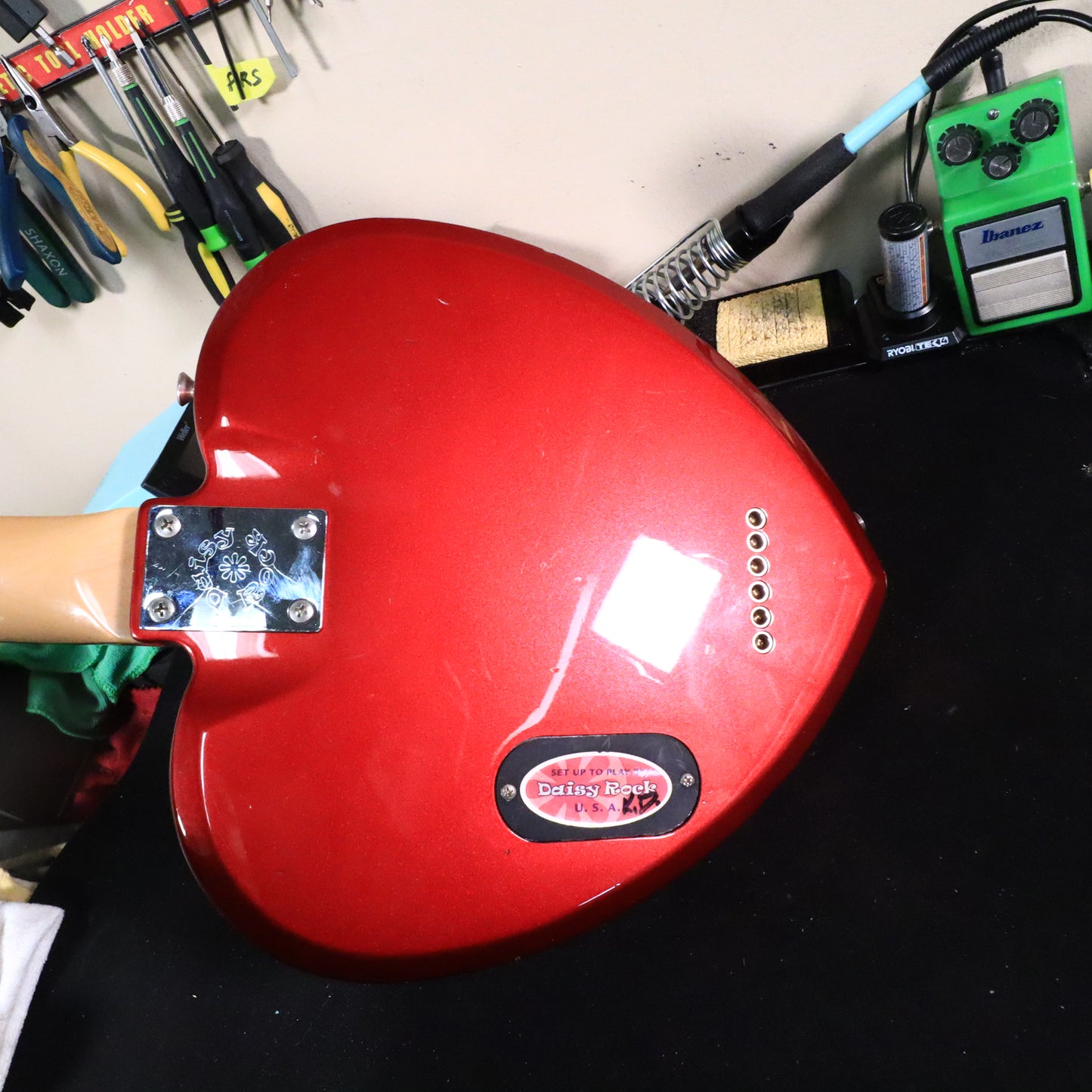 Daisy Rock Heartbreaker Short Scale Red Heart Electric Guitar