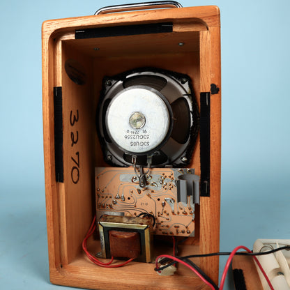 1974 Dwarf Portable Guitar Amp Vintage Solid Oak AC & Battery Powered Amplifier