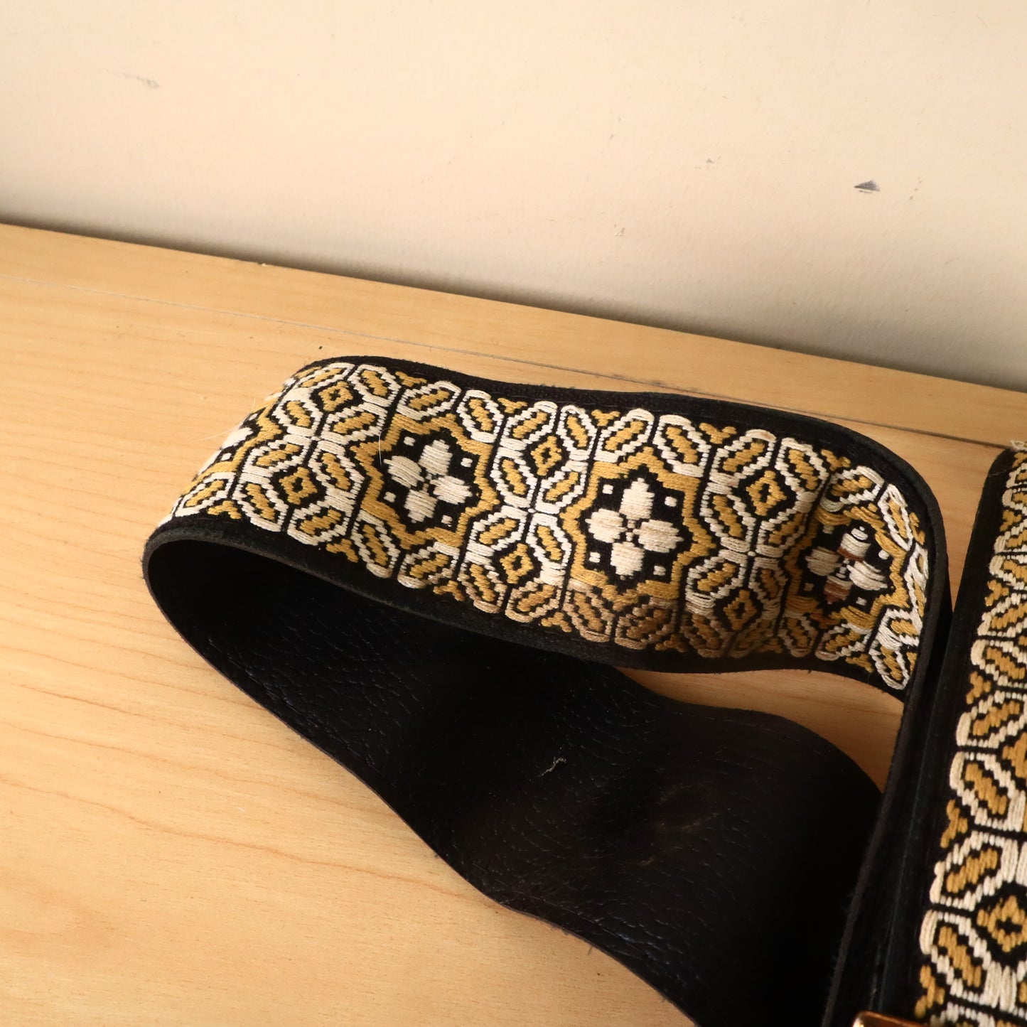 Vintage 70s Centennial Retro Hippie Bohemian Guitar Strap