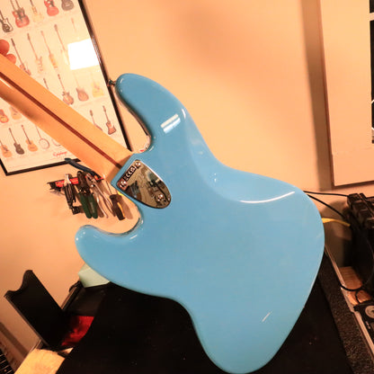 Fender Made in Japan Limited International Color Jazz Bass Maui Blue