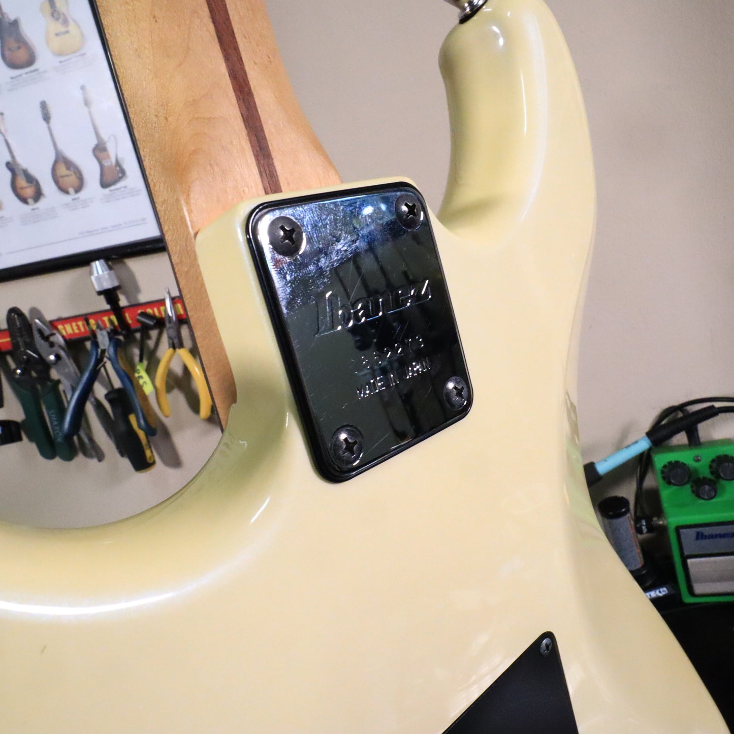 1986 Ibanez RG440 Pearl Electric Guitar Japan MIJ w/ Original Paperwork