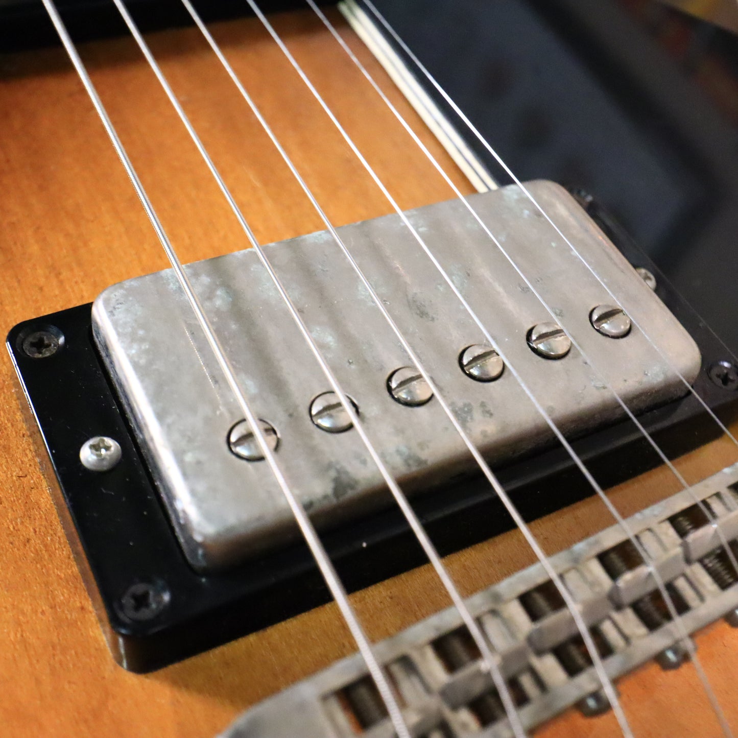 1987 Gibson ES-335 Electric Guitar Semi-Hollow Vintage Sunburst