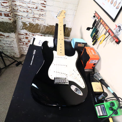 2007 Fender Roland Synth USA American Guitar