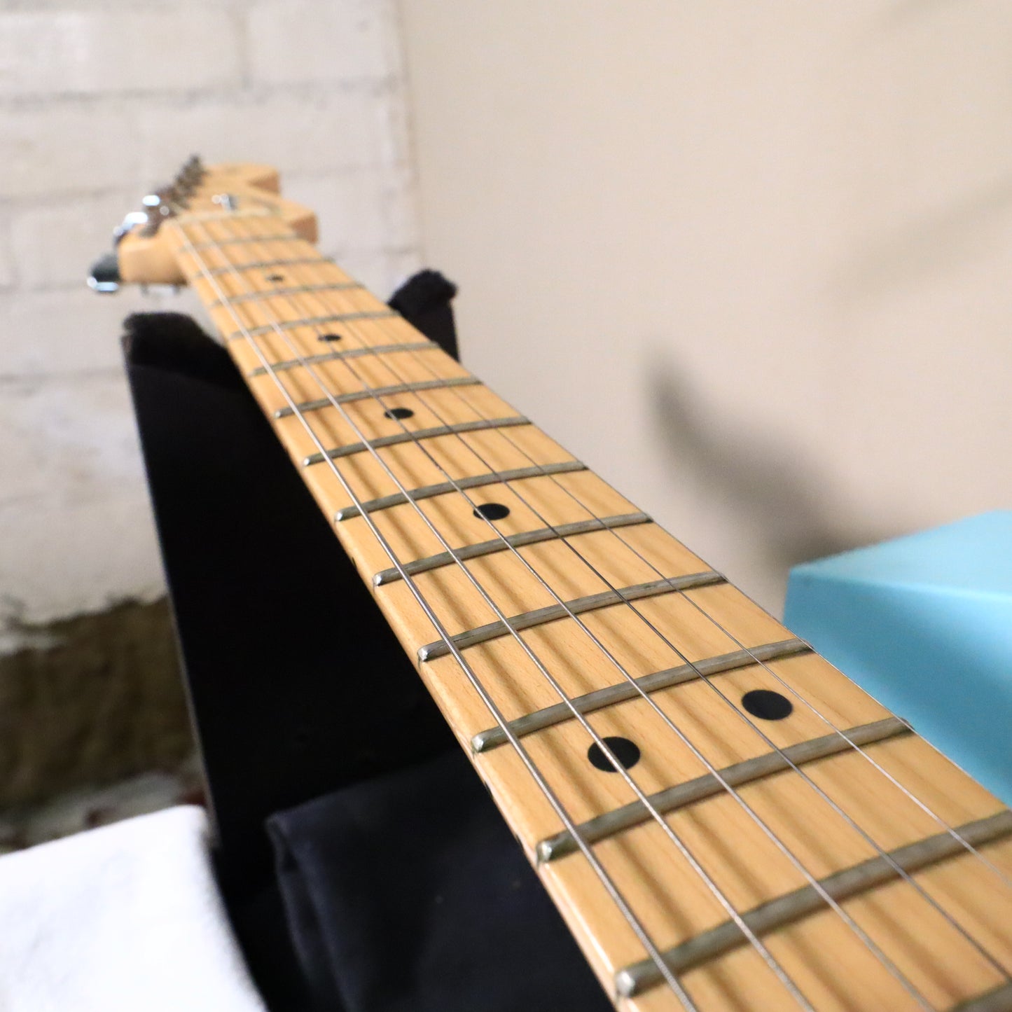 2007 Fender Roland Synth USA American Guitar