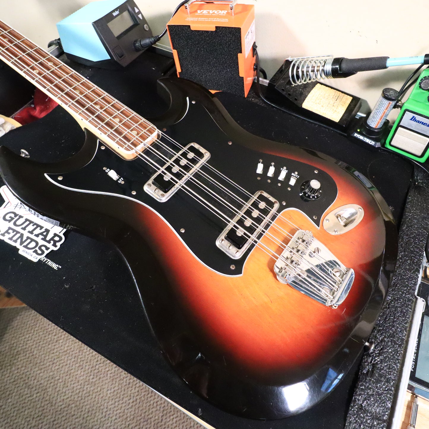 Vintage Hagstrom H-8 8-String Bass Sunburst 1960s