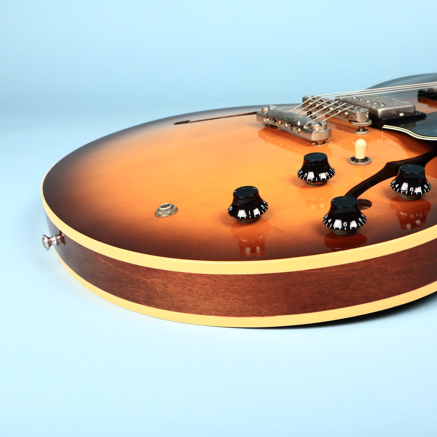 1987 Gibson ES-335 Electric Guitar Semi-Hollow Vintage Sunburst