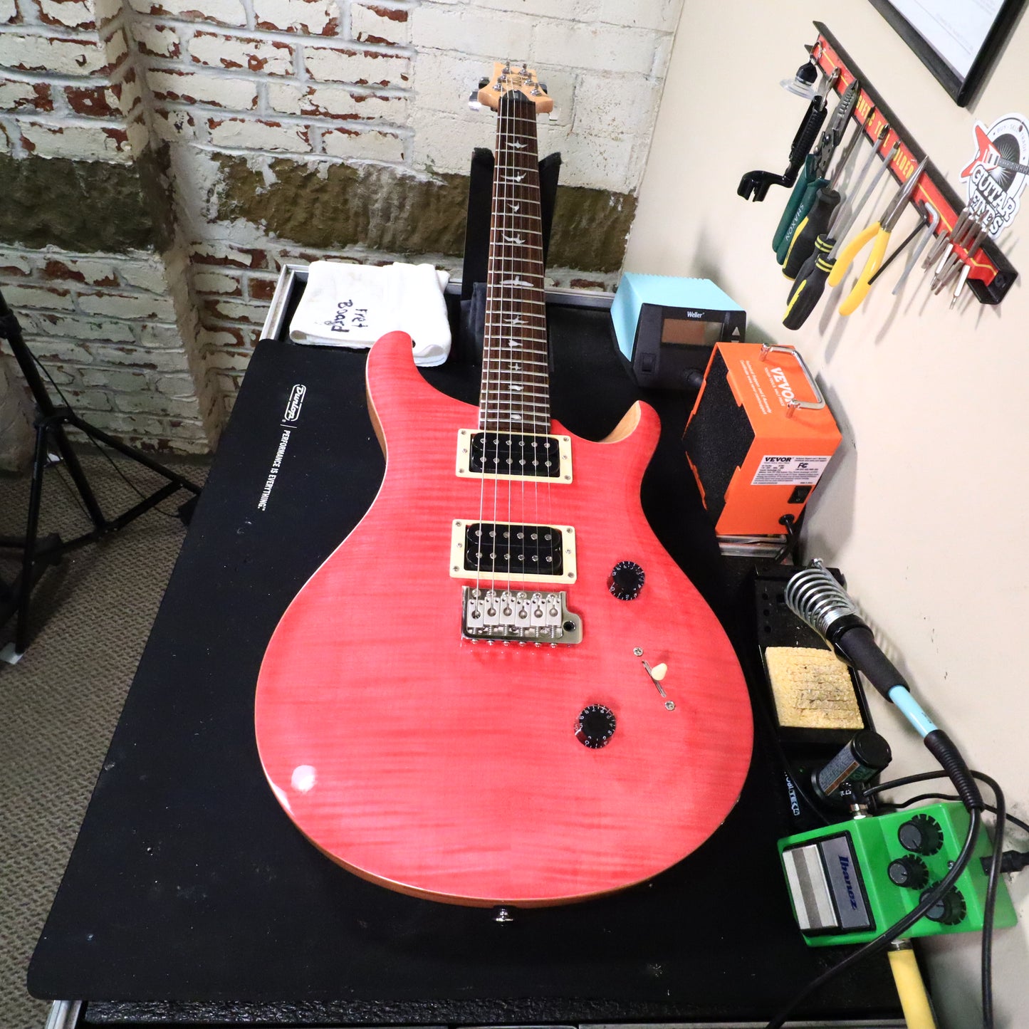 2021 PRS Paul Reed Smith SE Custom 24 Electric Guitar Bonnie Pink w/ Gig Bag