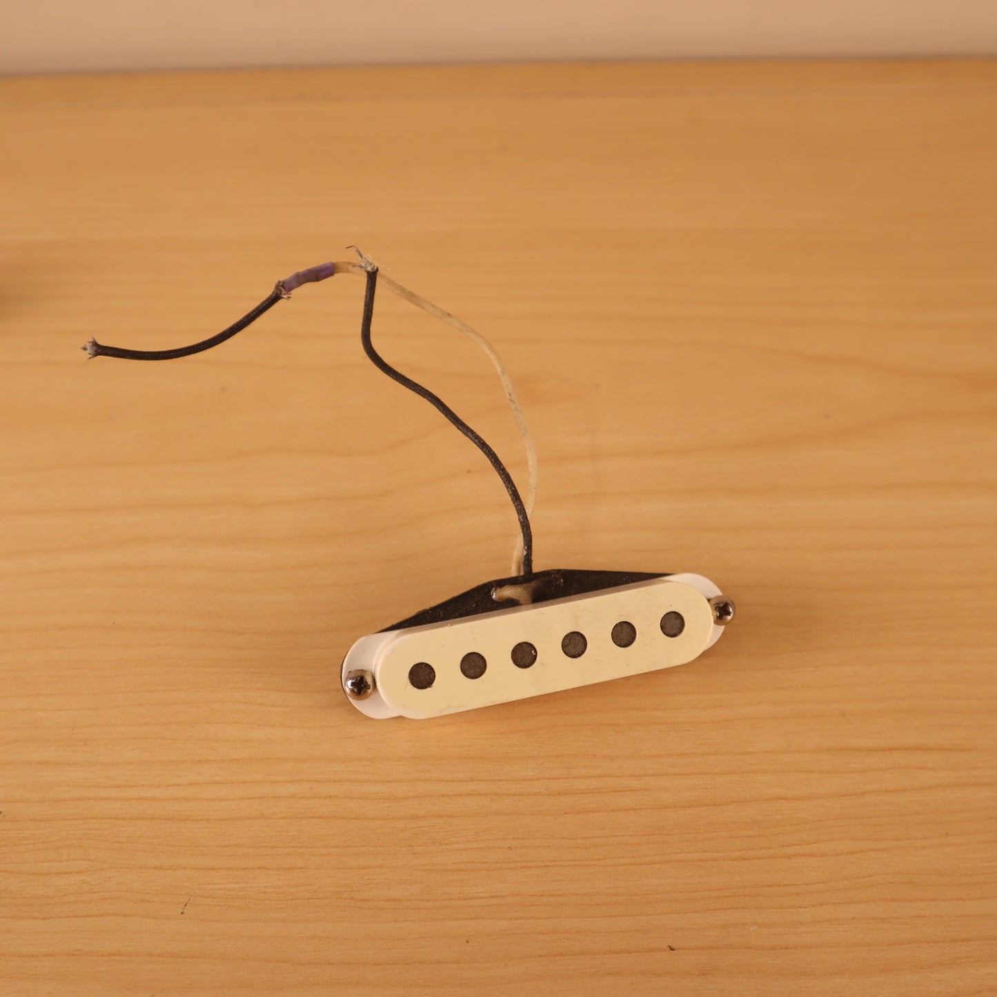 Fender MIJ Single Coil Pickup 5.67ohms