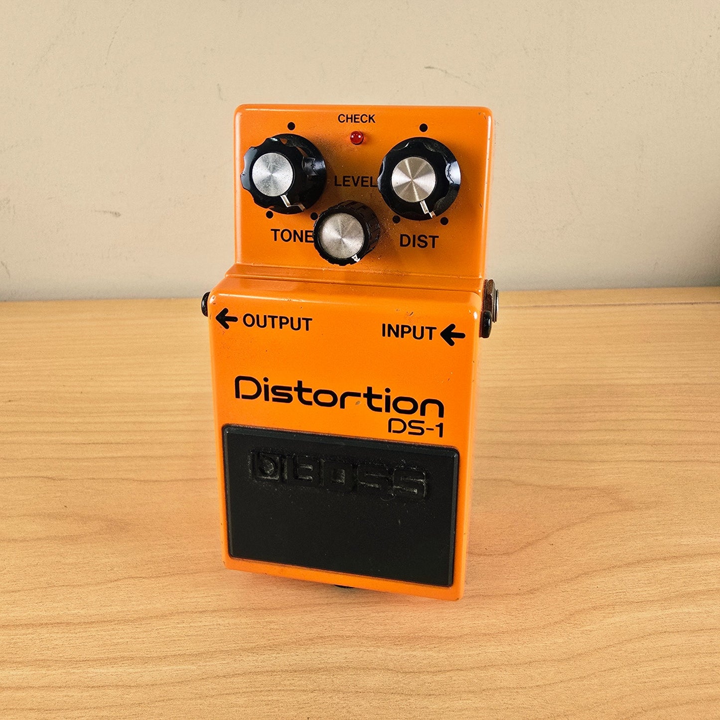 Boss DS-1 Distortion Guitar Orange Pedal