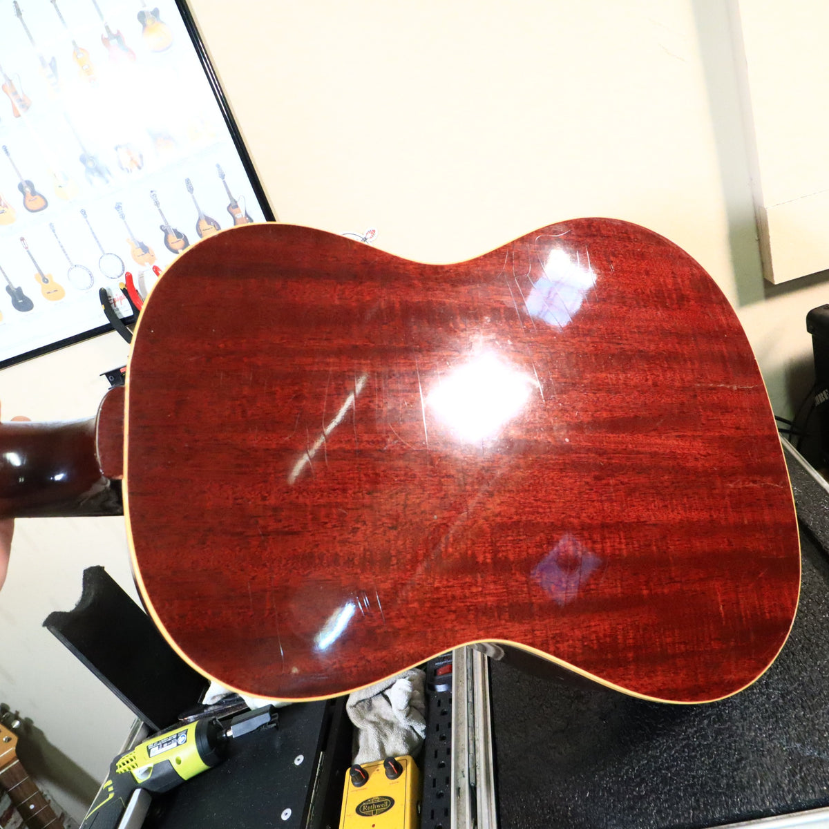 Mahogany back of the Gibson B-25-12 showing rich wood grain and wear.