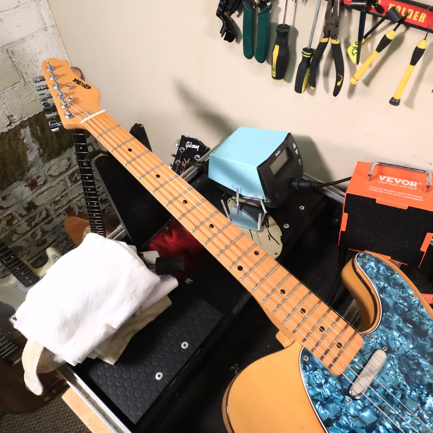 1980's Electra Telecaster Tele Maple Neck Electric Guitar