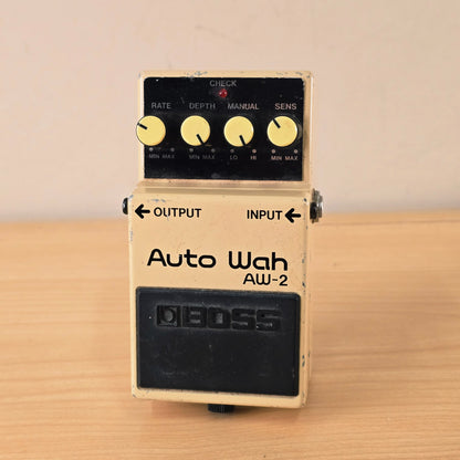 Vintage 90s Boss AW-2 Auto Wah Guitar Effect Pedal Bass Filter EQ Rate Sweep