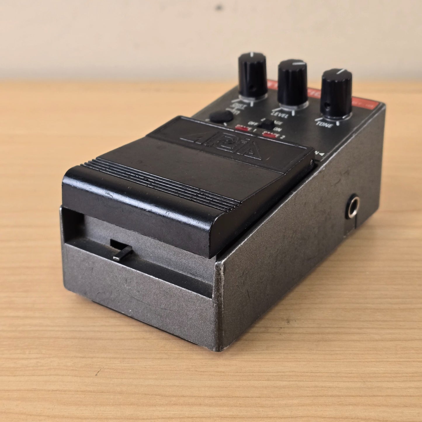 Aria DT-10 Distortion Pedal Vintage 1980s Made in Japan