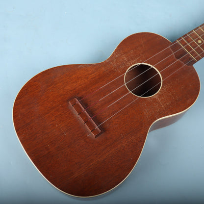 Vintage Harmony soprano ukulele Made In Chicago, US Mahogany 12 Fret