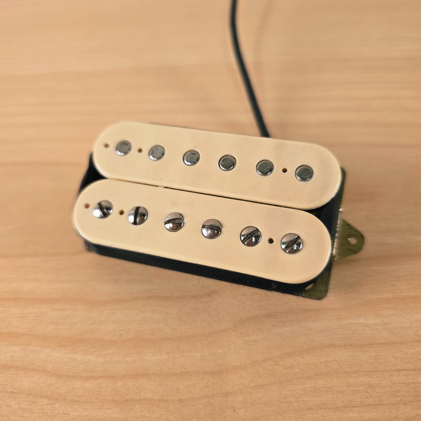 Vintage 1980s DiMarzio DP103 PAF Humbucker Pickup - Cream Neck