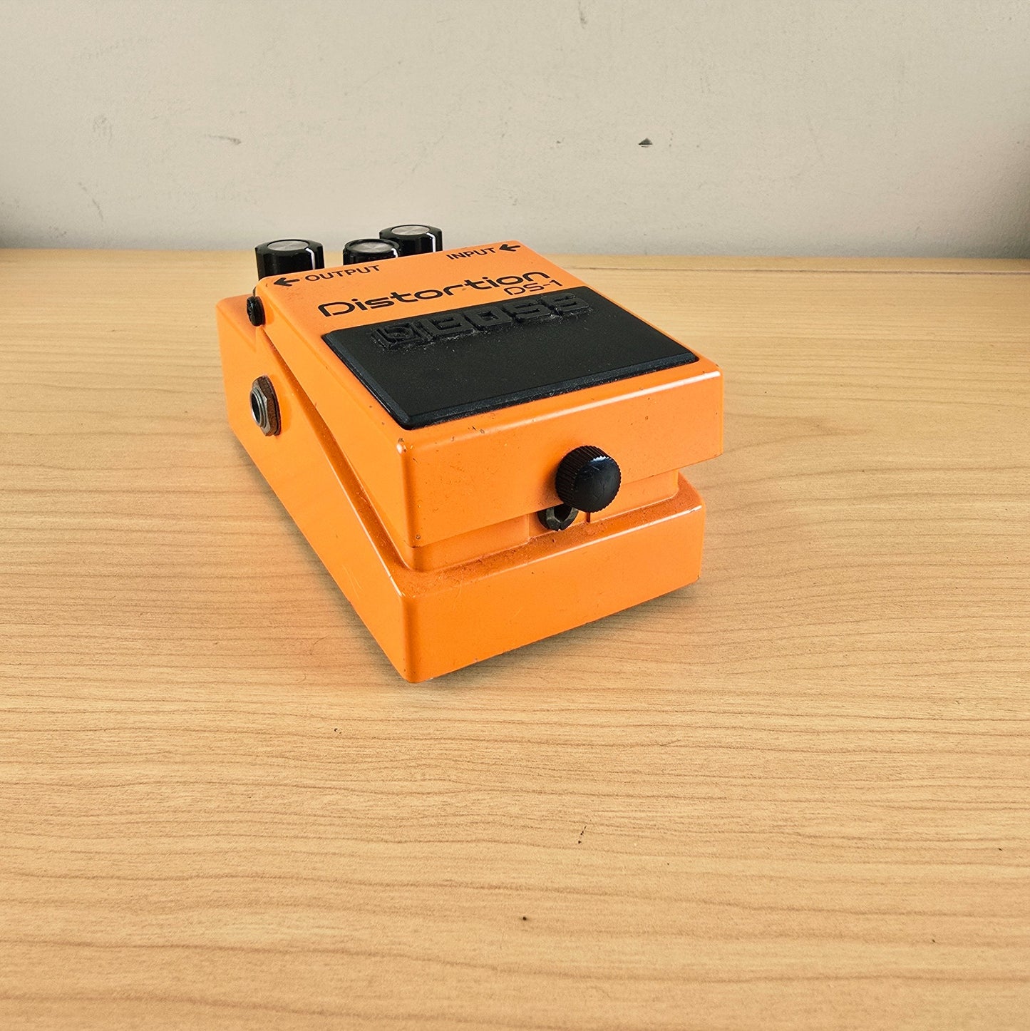 Boss DS-1 Distortion Guitar Orange Pedal