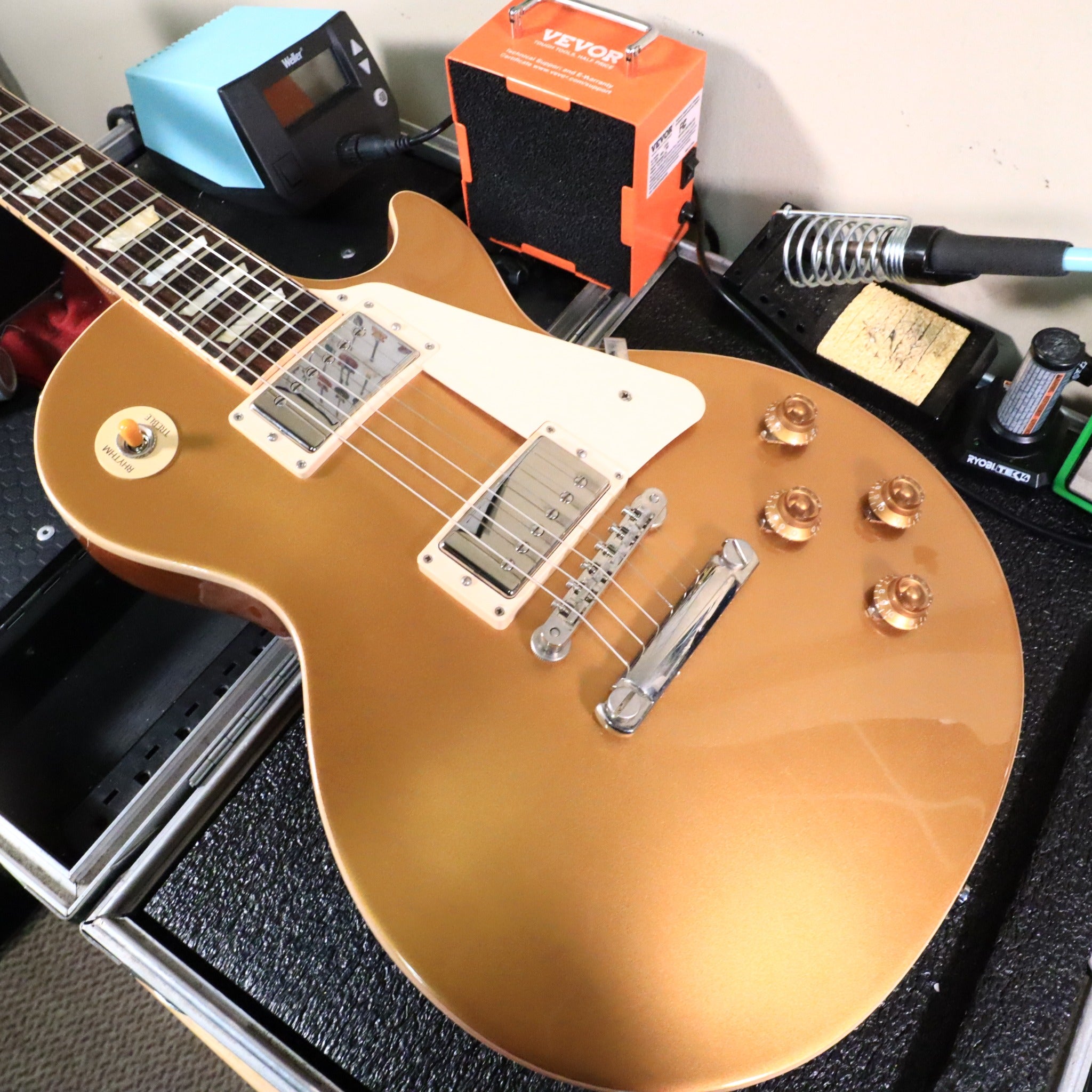 Gibson Les Paul Standard Goldtop 2019 Electric Guitar – GuitarFinds