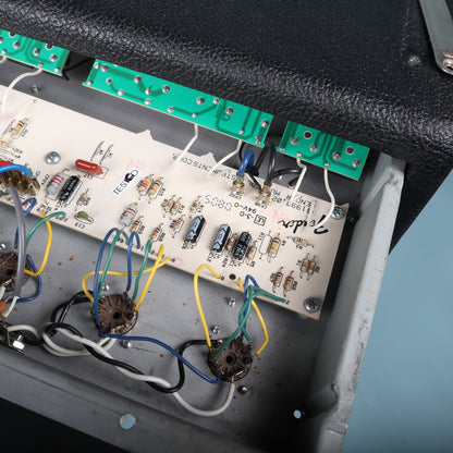 2005 Fender Custom Vibrolux Reverb 2x10 Professional Tube Amplifier