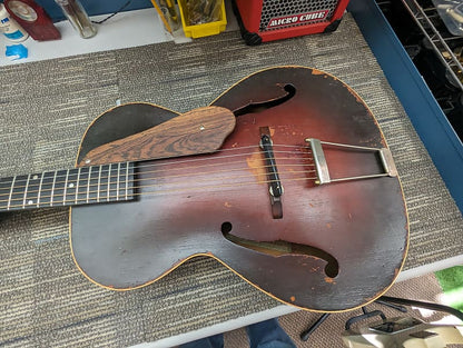 Epiphone Byron 1950s Archtop Acoustic - Burst