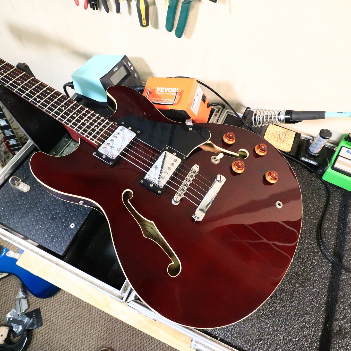 2001 Samick LA-30/TR Semi-Hollow Electric Guitar - Transparent Red