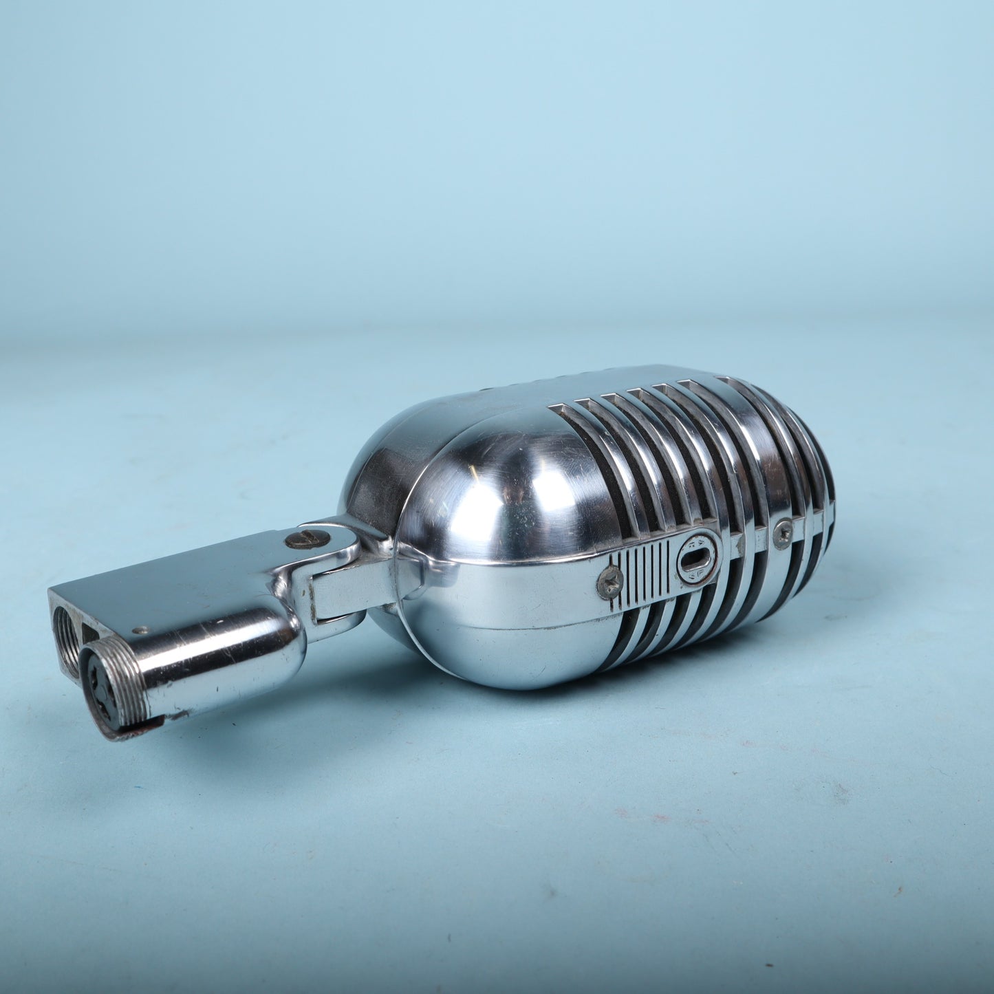 Electro-Voice Cardyne I Model 726 Dynamic Cardioid Microphone