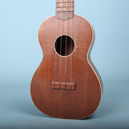 Vintage Harmony soprano ukulele Made In Chicago, US Mahogany 12 Fret