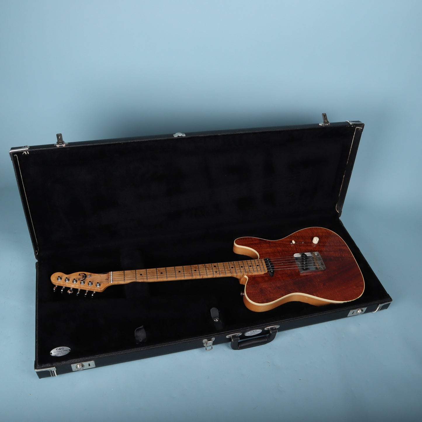 G&G Stratocaster / Telecaster Hardshell Case Black with Black Interior