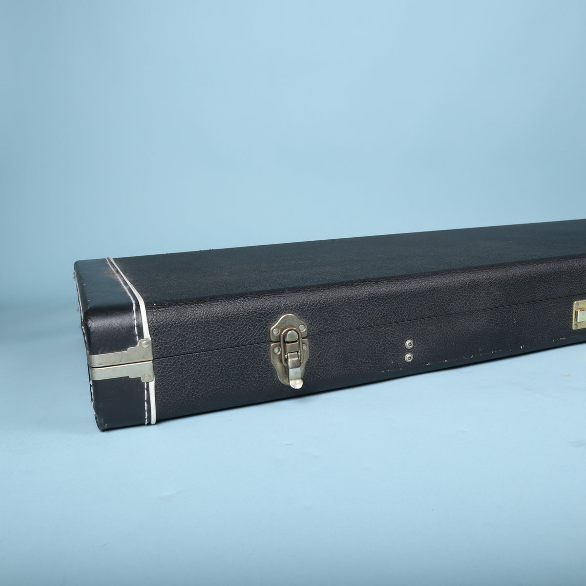 Tobias hardshell bass guitar case corner latch and binding detail