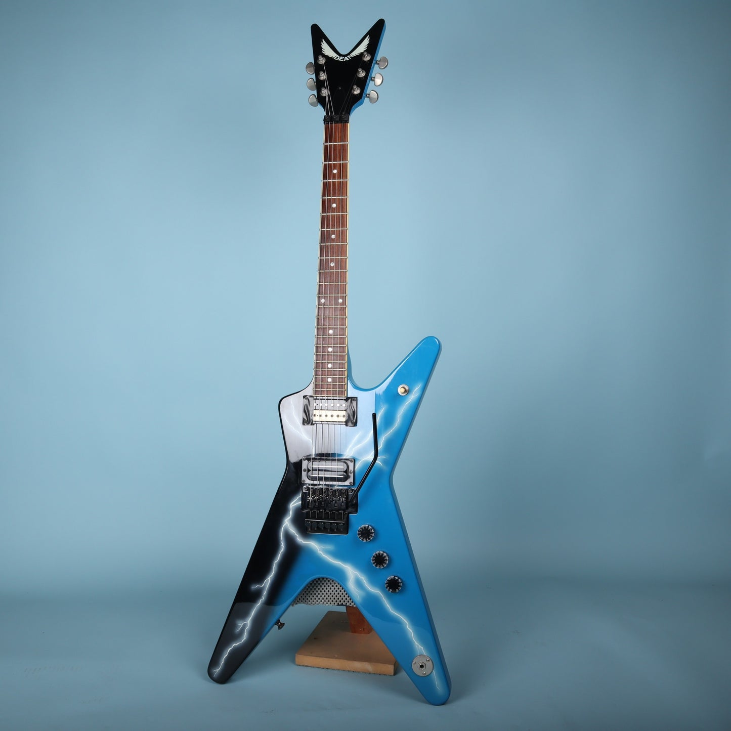 2006 Dean ML Dimebag From Hell Electric Guitar Lightning-Bolt